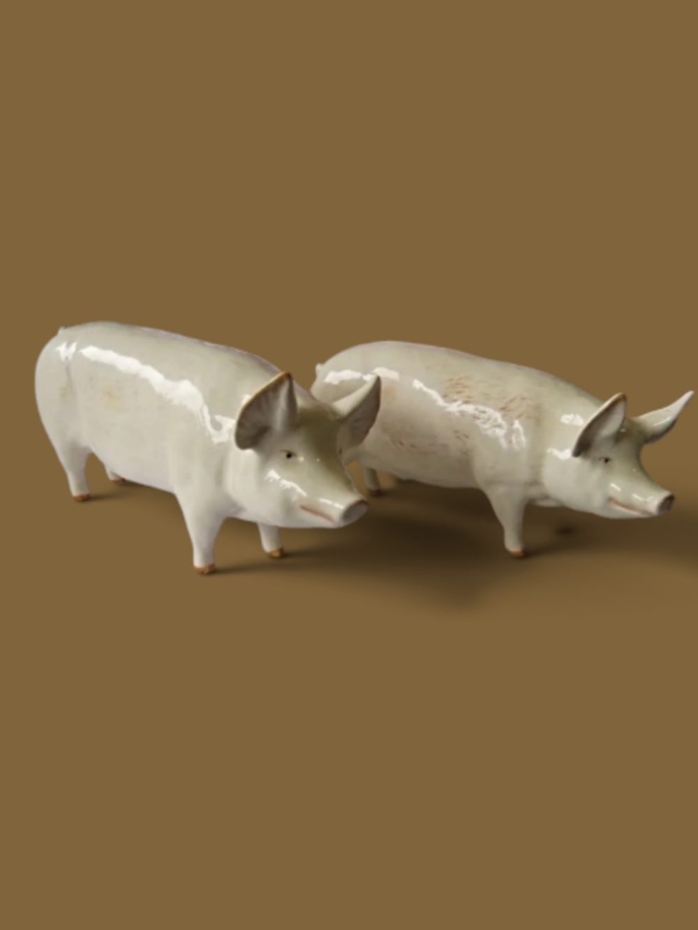 2 Vintage Bewick Porcelain Pigs Champion Boy and Champion Queen